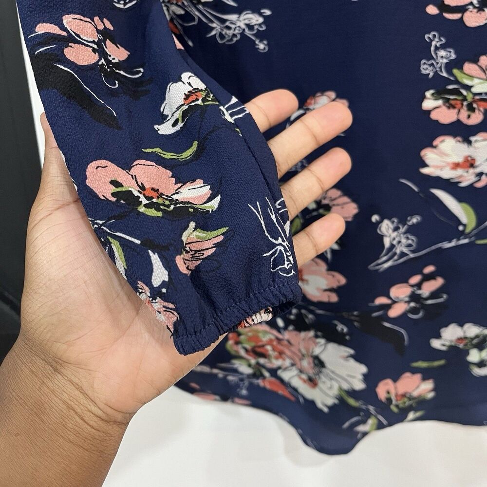 NWOT Stitch Fix fun2fun Floral Blouse Blue Boho Size Small - Picture 3 of 4